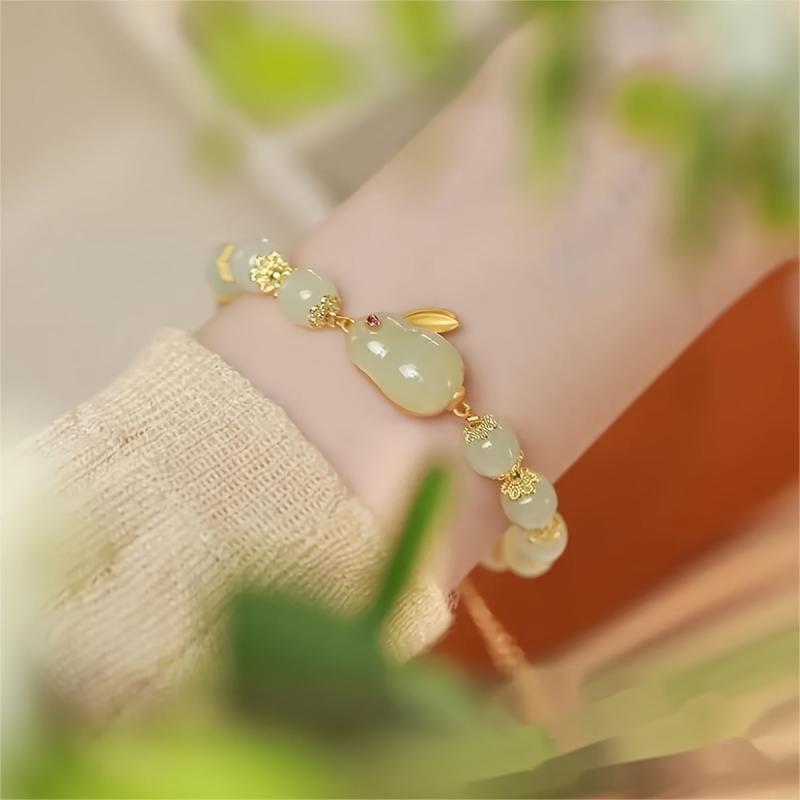 Jade Rabbit Agate Bracelet - Perfect Gift for Your Girlfriend's Mom