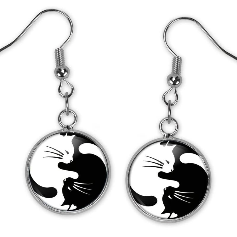Yin Yang Cat Drop Glue Pendant Necklace