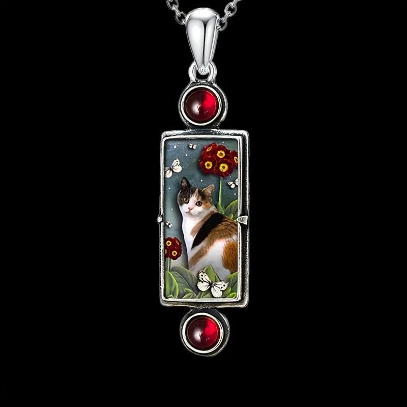 Retro Kitten Pendant Necklace Cat Pattern Pendant With Red Faux Gemstone