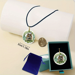 Lion Pattern Pendant Necklace for Halloween Party
