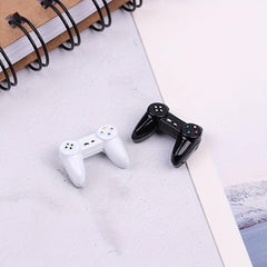 Mini Gamepad Dollhouse Simulation Model Decoration