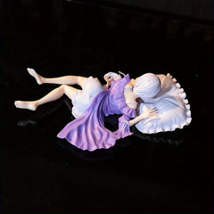 Girl with Pillow & Cat Anime Figure Gift for Anime Fans Boys Model Decoration
