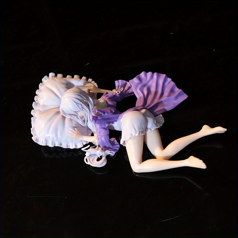 Girl with Pillow & Cat Anime Figure Gift for Anime Fans Boys Model Decoration