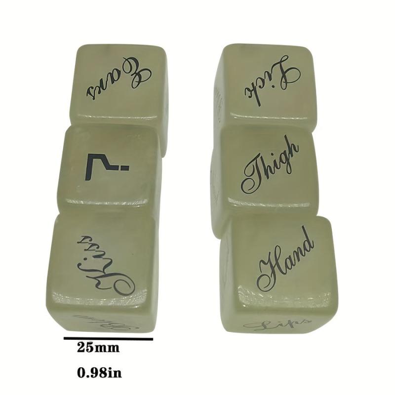 2pcs 25mm Luminous English Game Dice Set