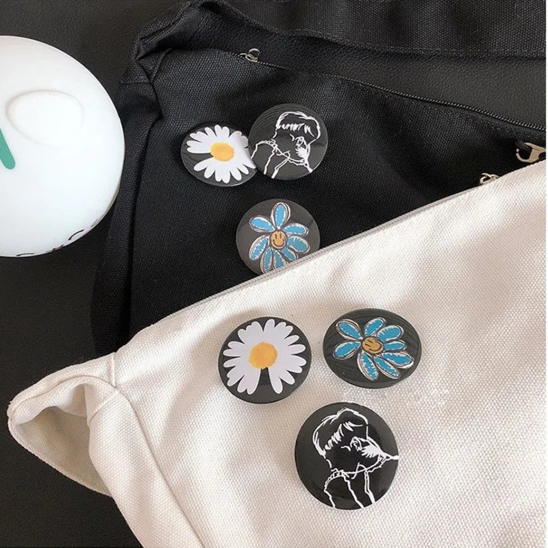 Daisy Messenger Bag Large Capacity Japanese Harajuku Shoulder Bag