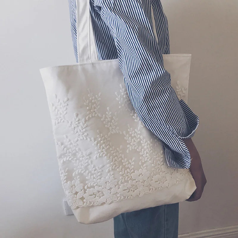 Lace Canvas Shoulder Bag Embroidery Flower Tote Beach Bag