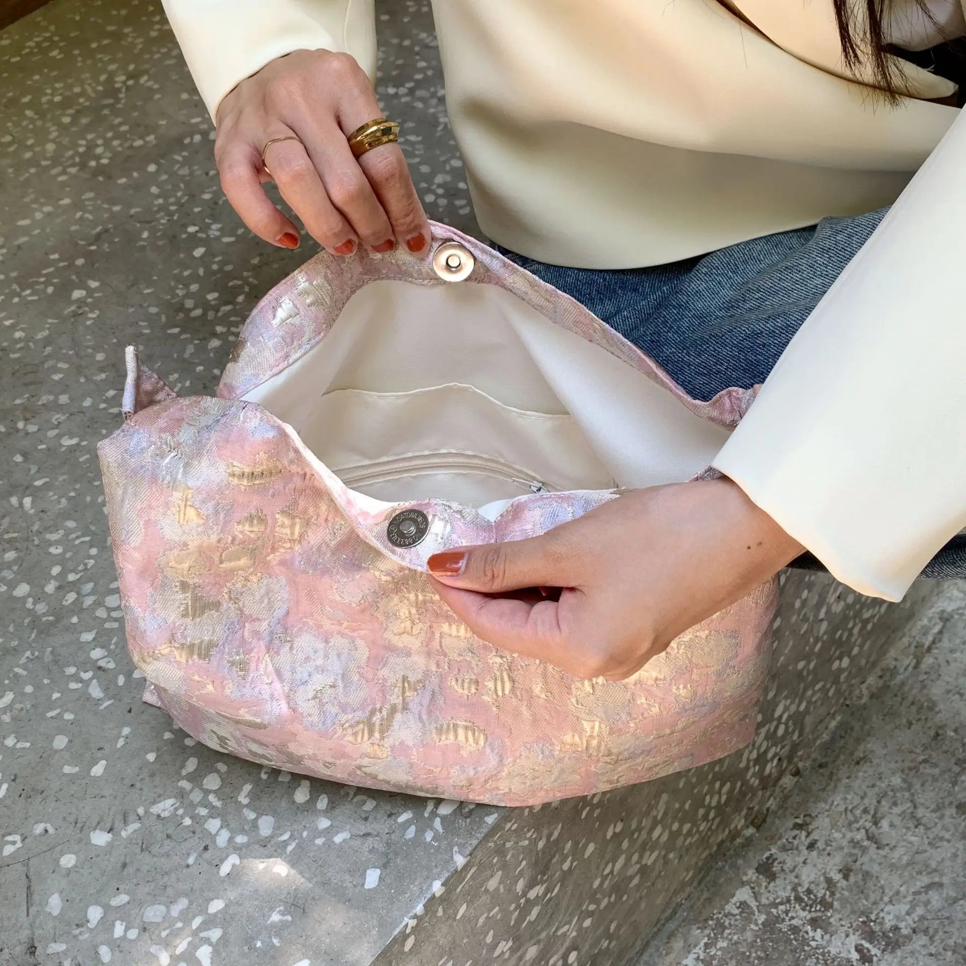 Vintage Floral Jacquard Shoulder Bag Women's Handbags
