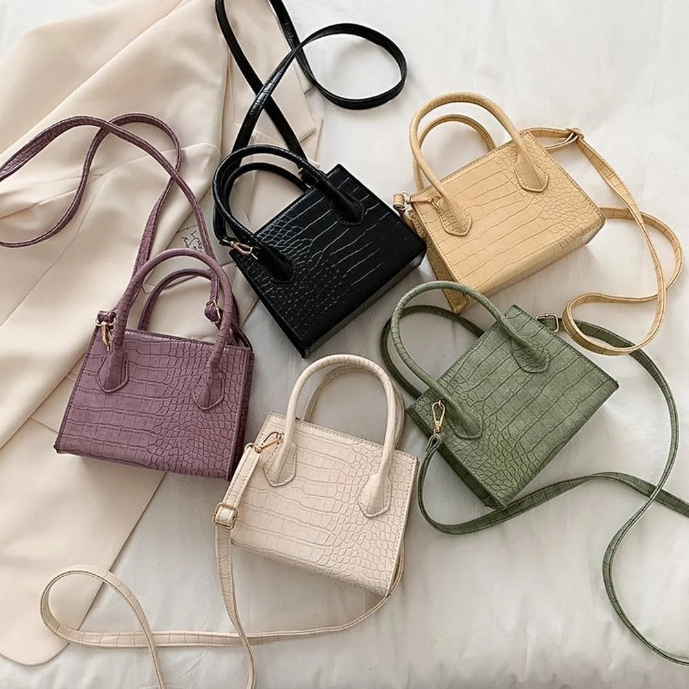 Stylish Crocodile Pattern Women's Crossbody Bag