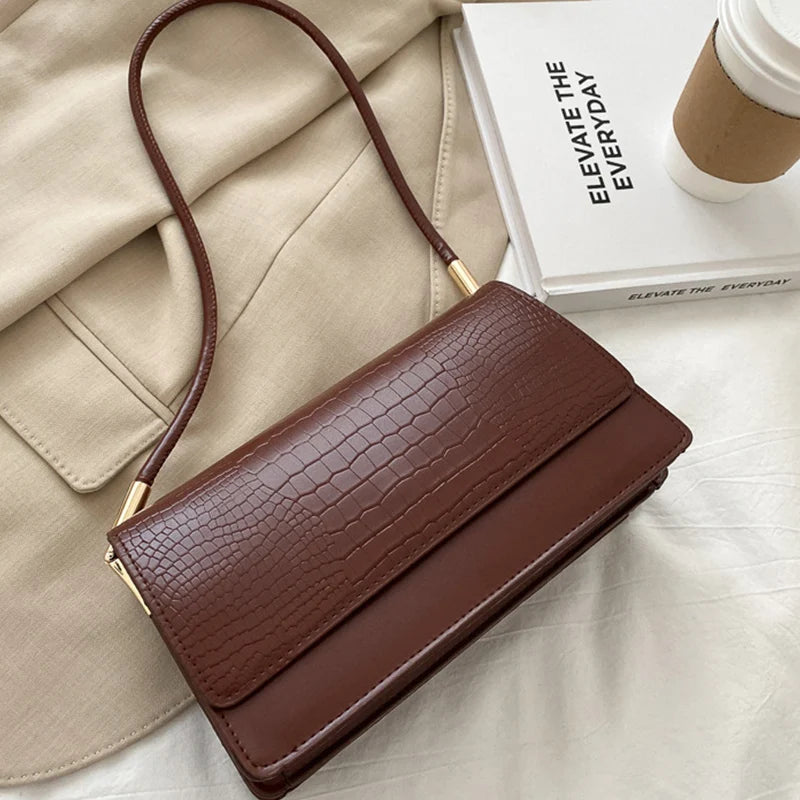 Crocodile Pattern Shoulder Bag Women Flap Armpit Bag Small Square Bag