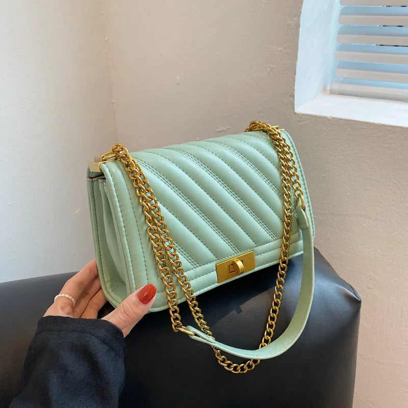 Women's Chain Crossbody Bag Retro Diamond Lattice Flap Handbag
