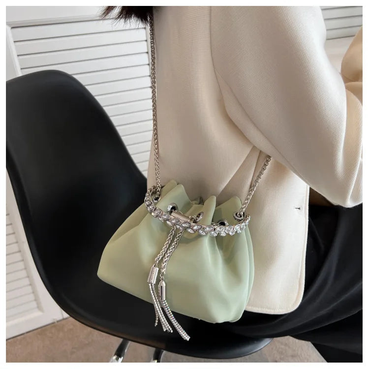 Diamonds Tassel Evening Clutch Bag Metal Ring Handle Crystal Bucket Purse