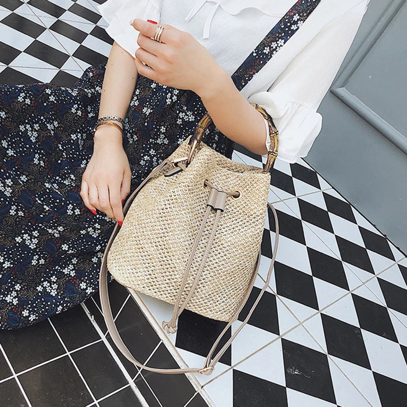 Women's Straw Bucket Bag Woven Shoulder Bags Beach Handbag