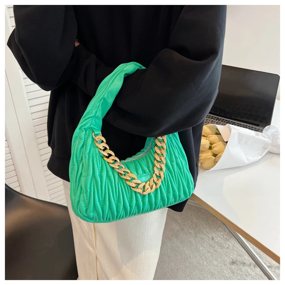 Summer Women's Shoulder Bag with Thick Chain Design