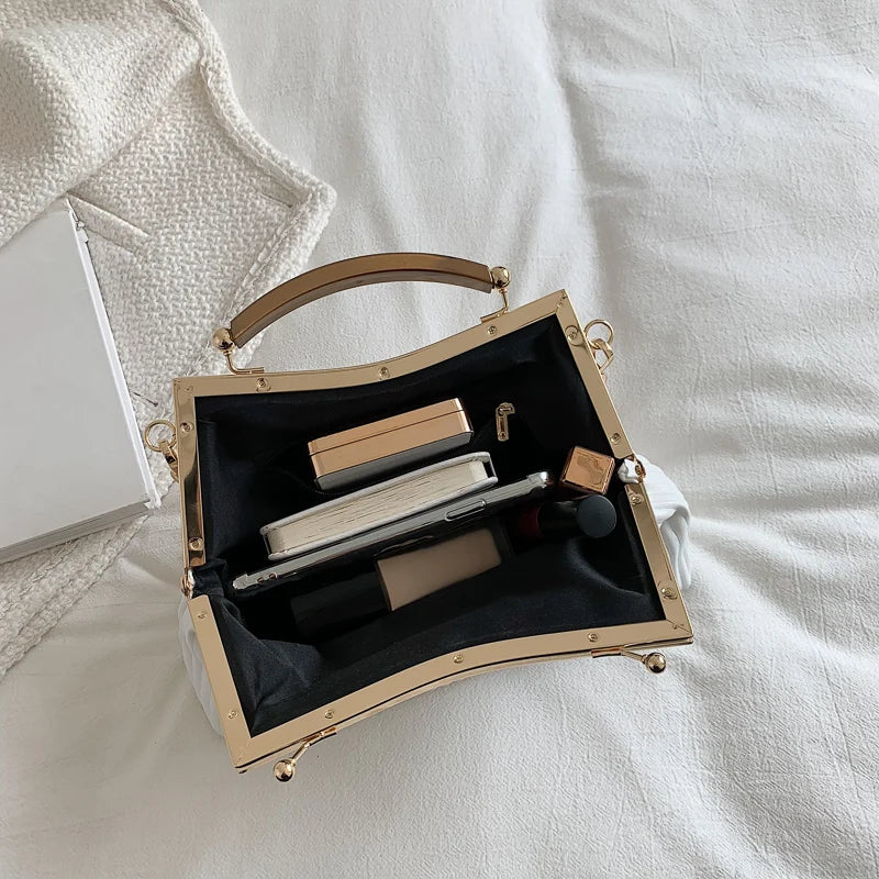 Fashion Metal Handle Ladies Handbag Chain Shoulder Bag Stripe Pleated Square Cro