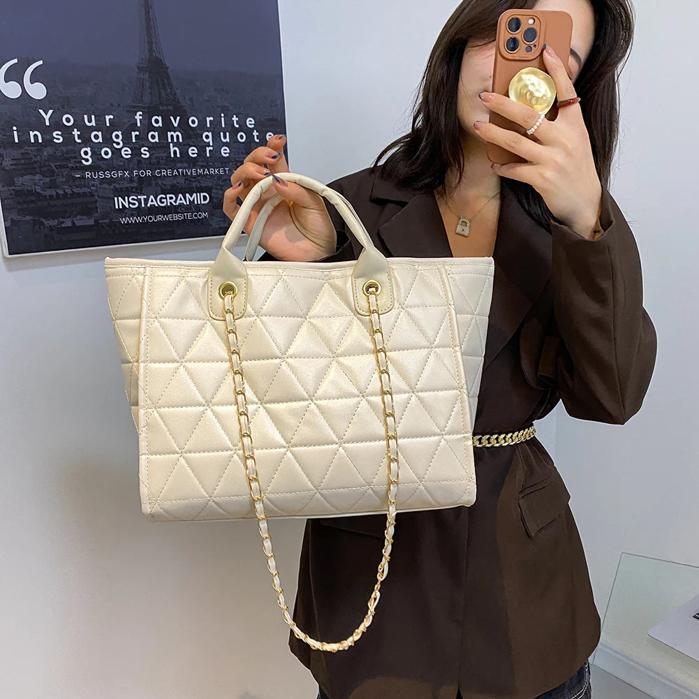 Women's Diamond Lattice Shoulder Bag Large Capacity Handbag