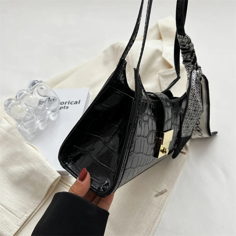 Crocodile Pattern Shoulder Bag