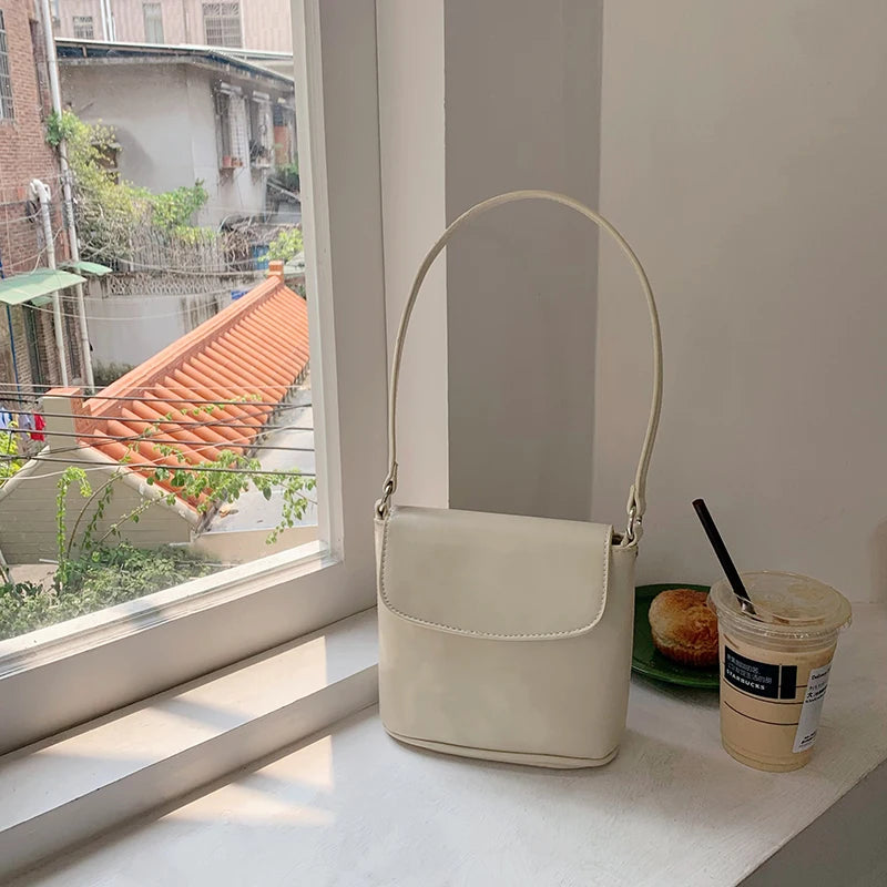 Red Crossbody Bag Retro Small Bucket Bag Handbags