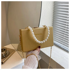 Small Shoulder Messenger Bag with Pearl Chain for Wedding Party