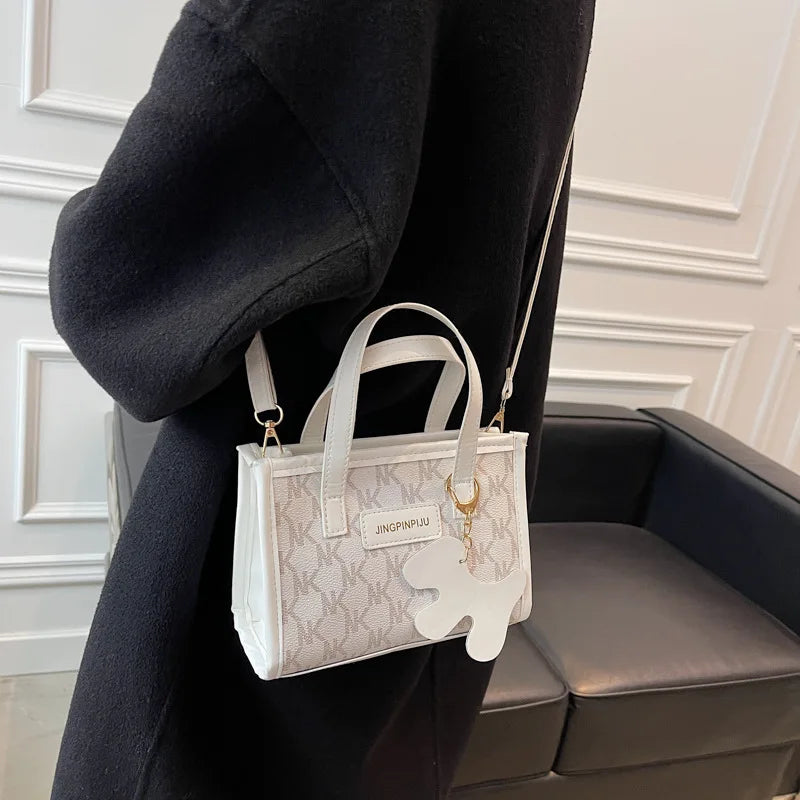 Retro Casual Women Totes Shoulder Bags Leather Chain Handbag B104