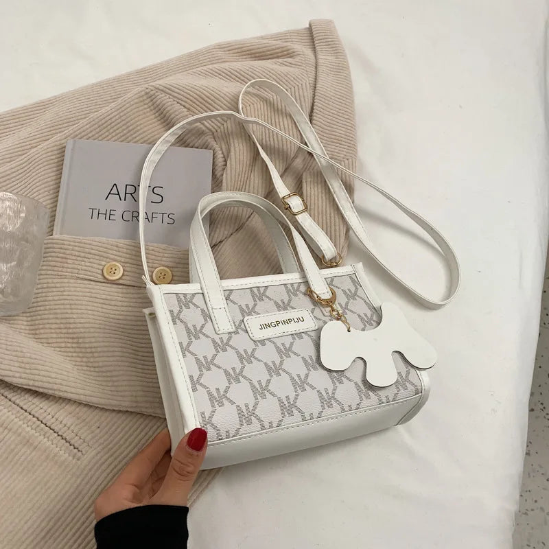 Retro Casual Women Totes Shoulder Bags Leather Chain Handbag B104