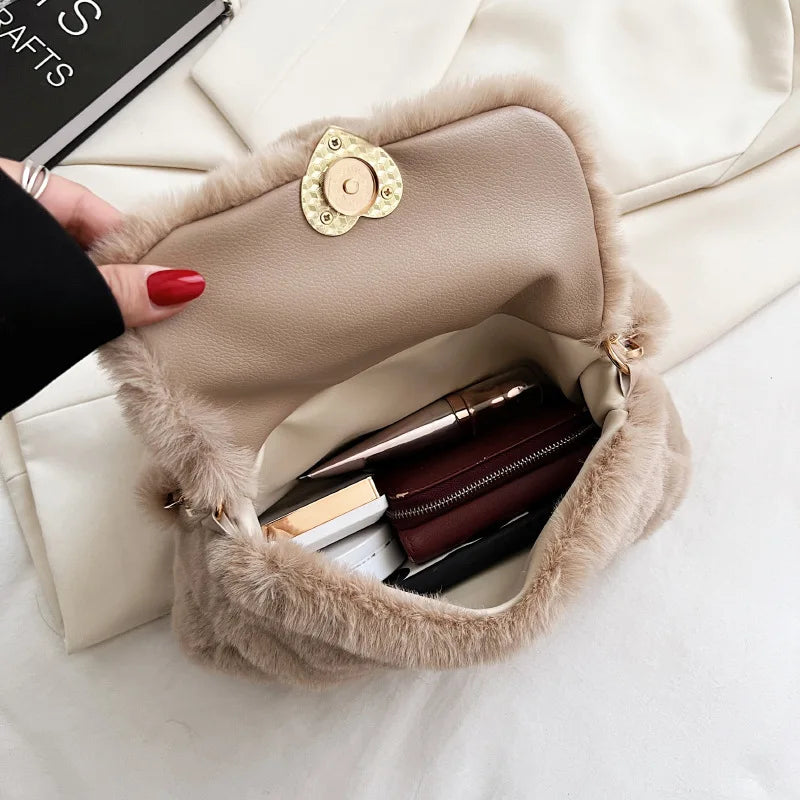 Pearls Chains Fluffy Women Shoulder Bags Soft Plush Lady Handbags