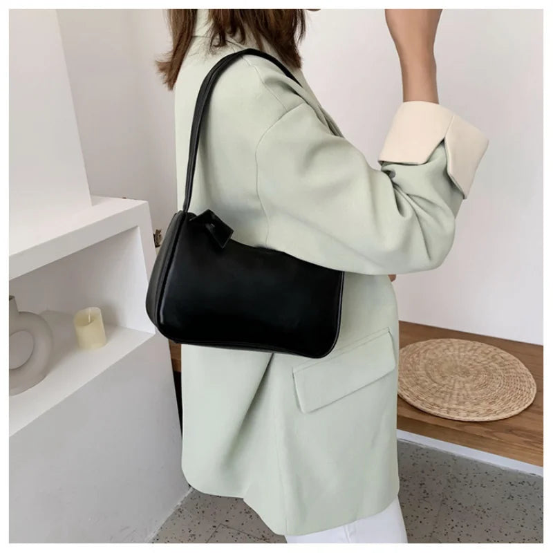Retro Totes Bags for Women Solid Vintage Handbag Female Small Subaxillary Bags