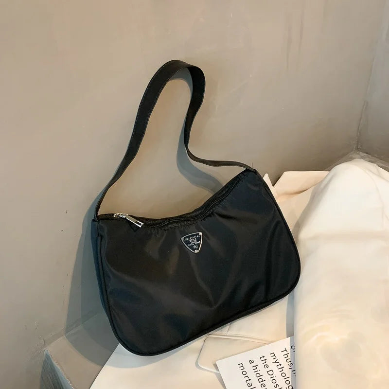 Retro Women Crossbody Bags Chain Underarm Shoulder Bags