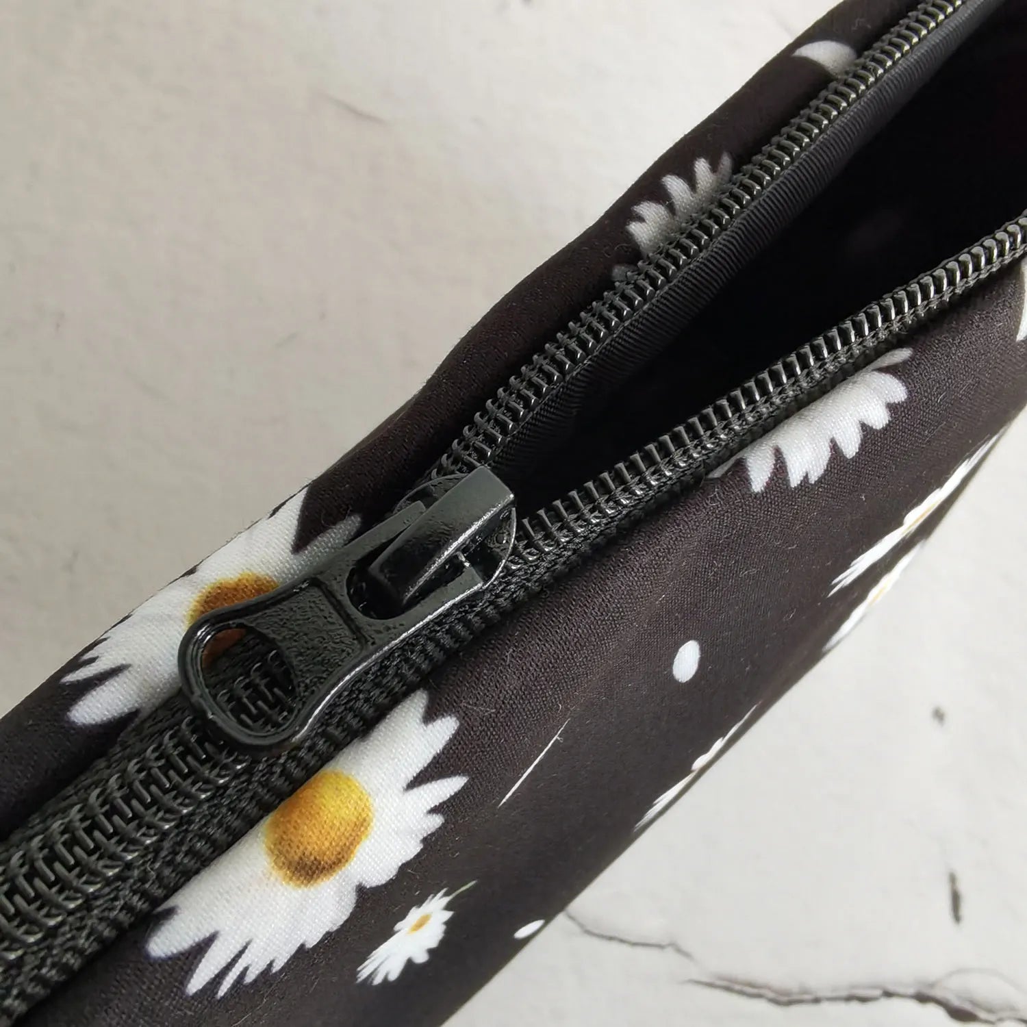 Daisy Printed Women Bag Organizer Cosmetic Makeup Bag for Trip