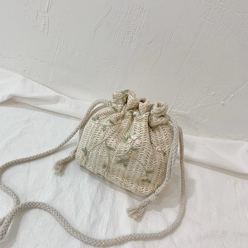 Women Straw Beach Bag Flower Embroidery Crossbody Handbag