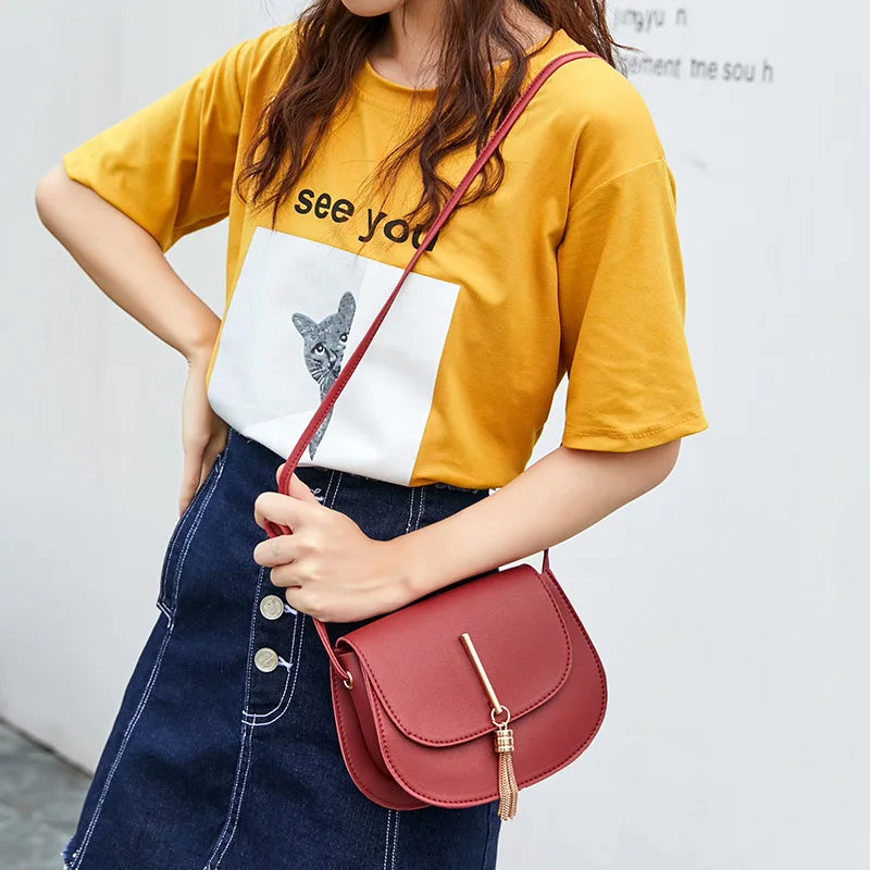 Tassel Women Crossbody Bag Small Flap Messenger Bag for Ladies