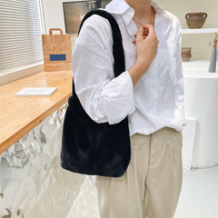 Women Plush Leopard Underarm Bags Love Heart Pattern Shoulder Bag