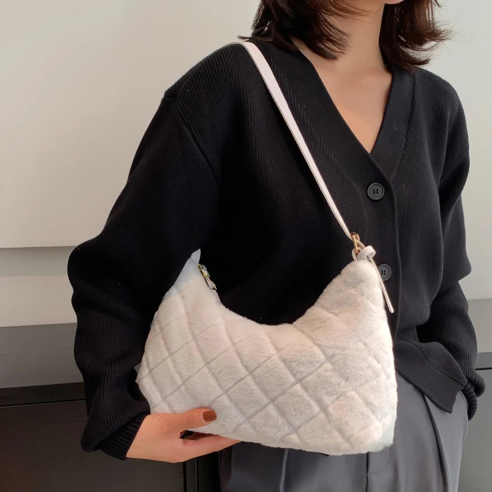 Women Shoulder Bag Rhombus Fluffy Handbag Winter Casual Armpit Bag