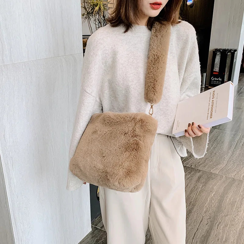 Soft Plush Faux Fur Handbag for Women Large Capacity Shopping Bag