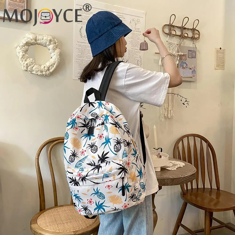 Women's Preppy Style Cartoon Graffiti Backpack