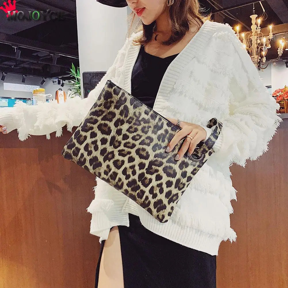Female Snake Print Wristlet Clutch PU Leather Handbag