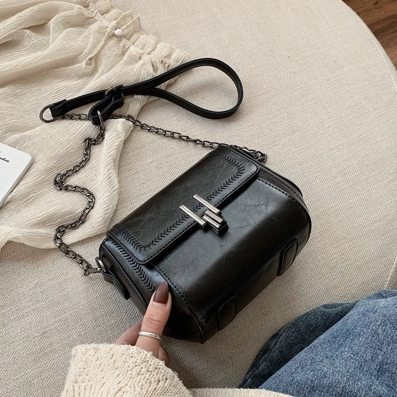 Retro Small Bag Women Shoulder Square Chain Crossbody Pack