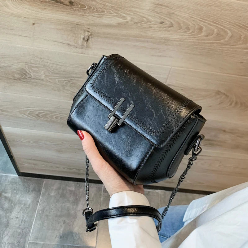 Retro Small Bag Women Shoulder Square Chain Crossbody Pack