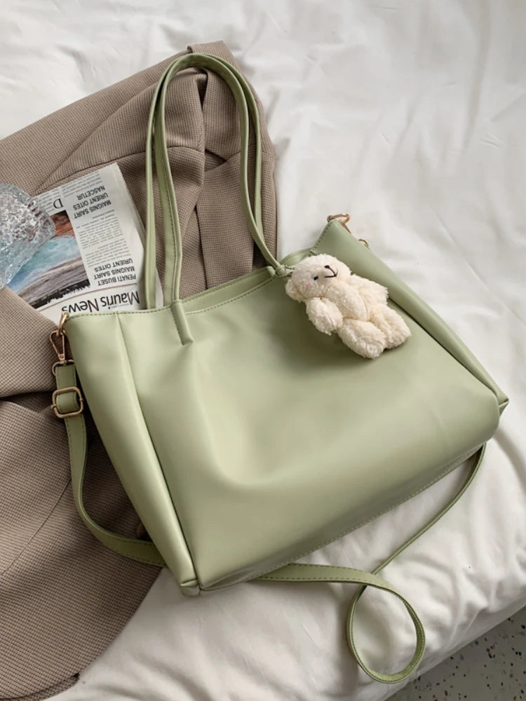 Foufurieux Women Bear Decoration Shoulder Bag Leather Big Capacity Shopper Bag