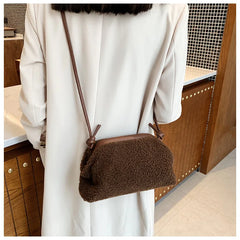 Furry Lambswool Shoulder Hobos Handbags Winter Handle Clutch Purses