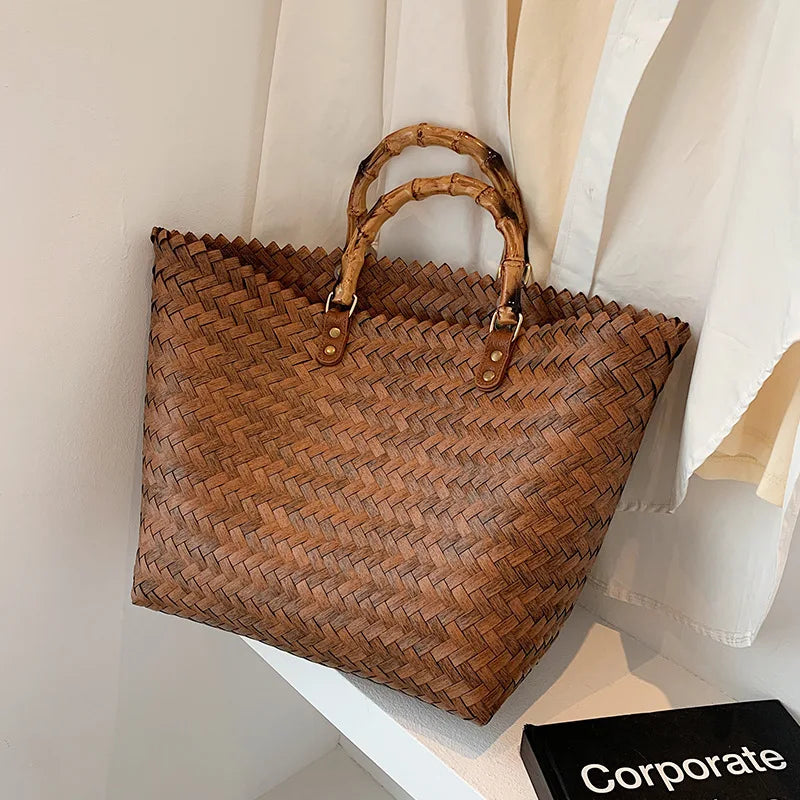 Straw Beach Large Capacity Female Summer Basket Bag