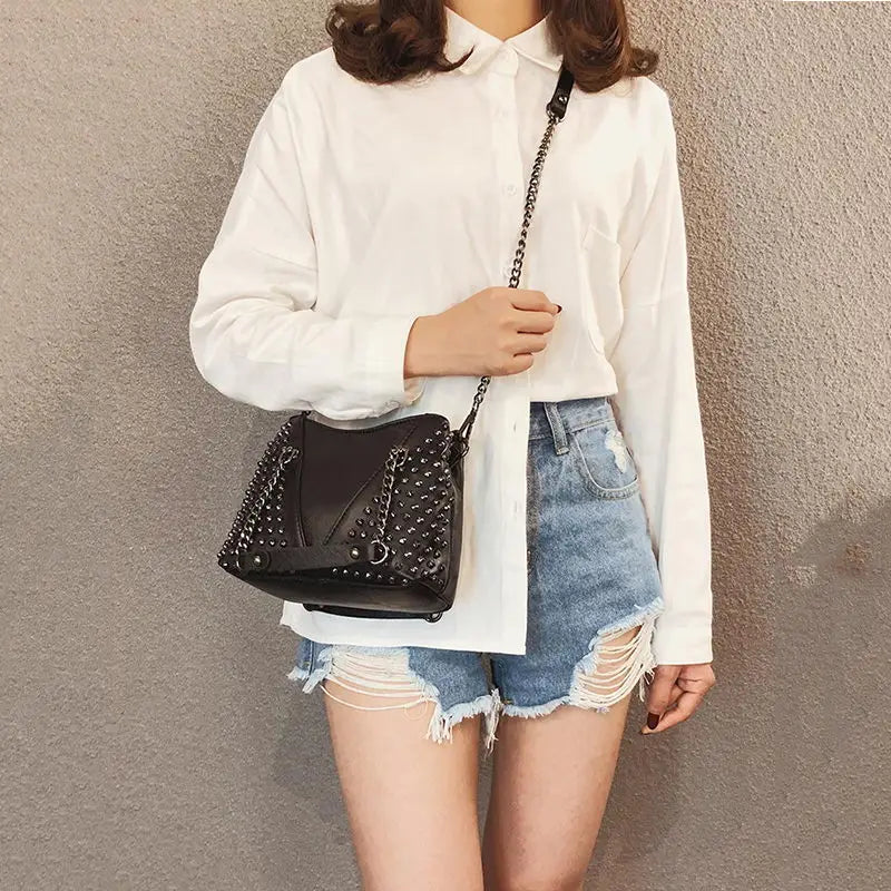 Rock Rivet Shoulder Bags for Women Handbags Punk Chain Crossbody Messenger Bags