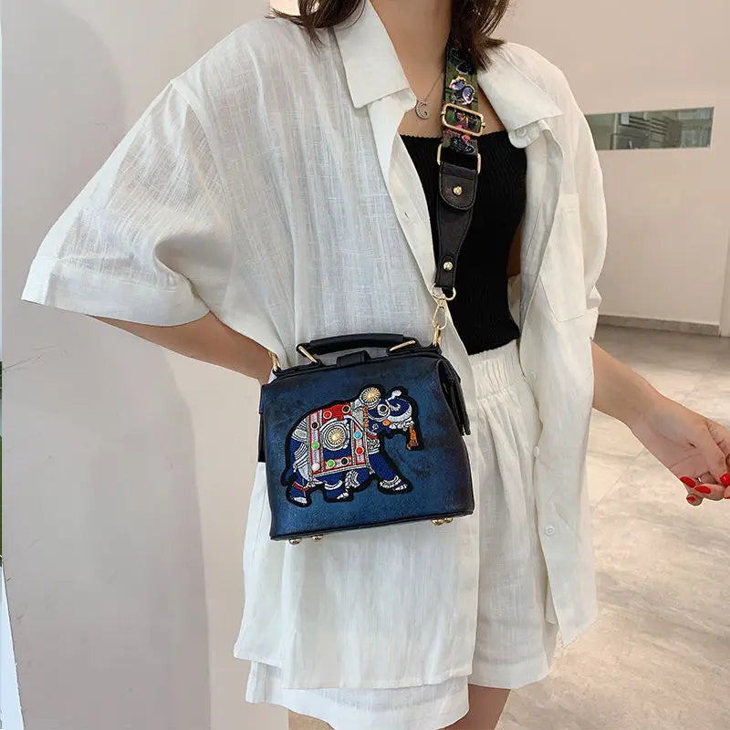 Elephant Embroidered Crossbody Bag Leather Handbag Messenger Purse