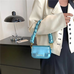 Women's Shoulder Bag with Thick Strap Fine Chains