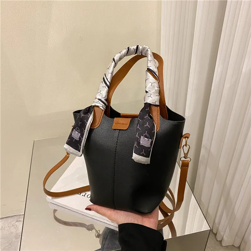 Retro Bucket Bag Texture Shoulder Messenger Bag