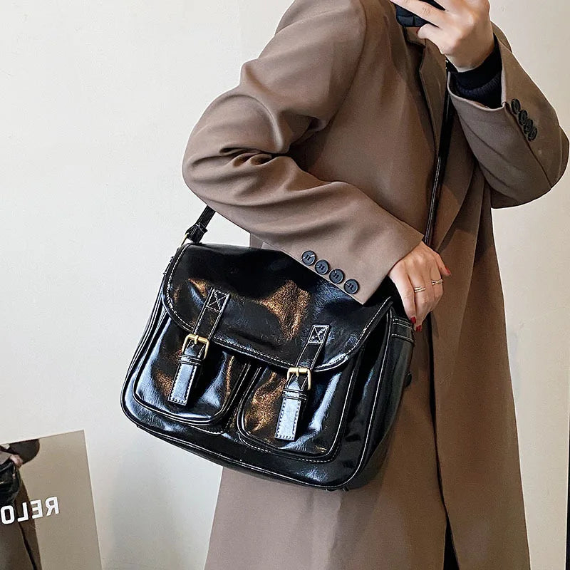 High Capacity Women Retro One Shoulder Crossbody Bag