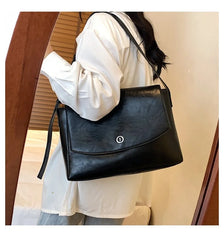 Retro Large-capacity Shoulder Bag 2022 Fashionable All-match Messenger Bag