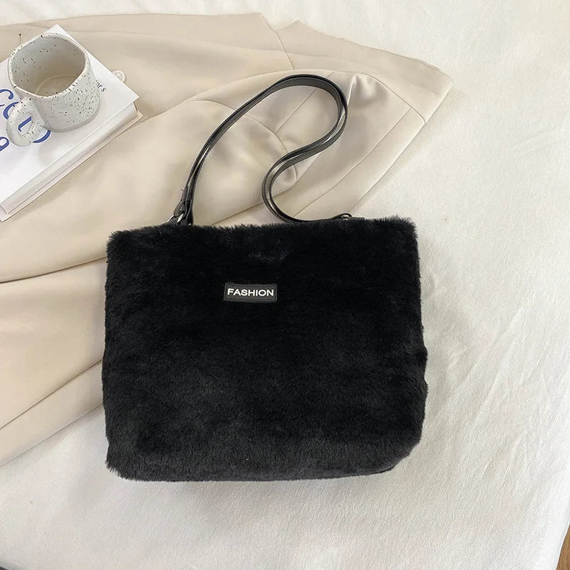 Winter Plush Shoulder Bag Ladies Handbags Casual Tote Bags for Women Large Cap