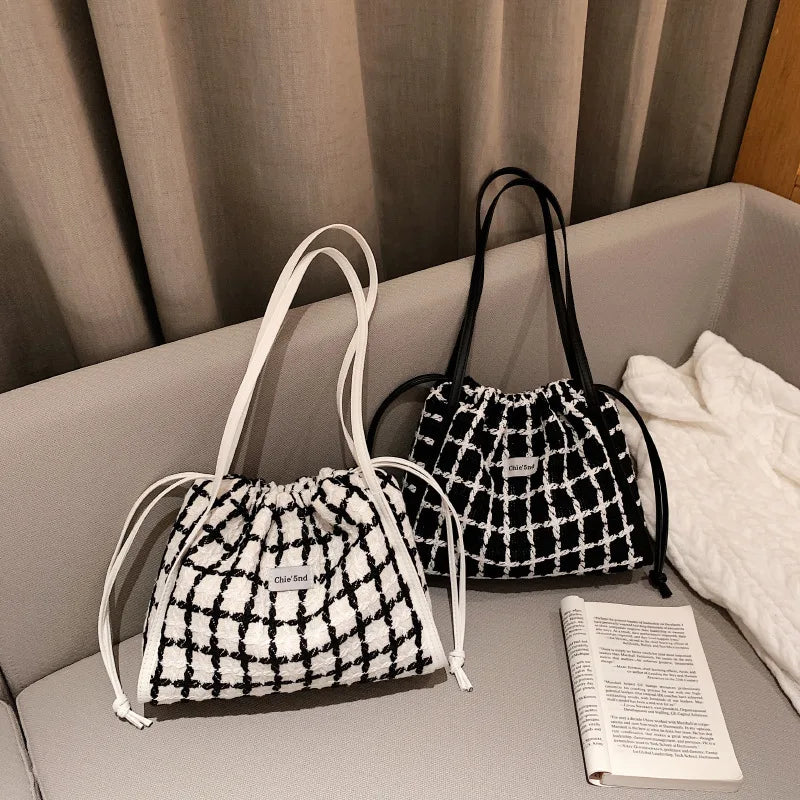 Large Capacity Shoulder Bag For Women Student Tote Bag