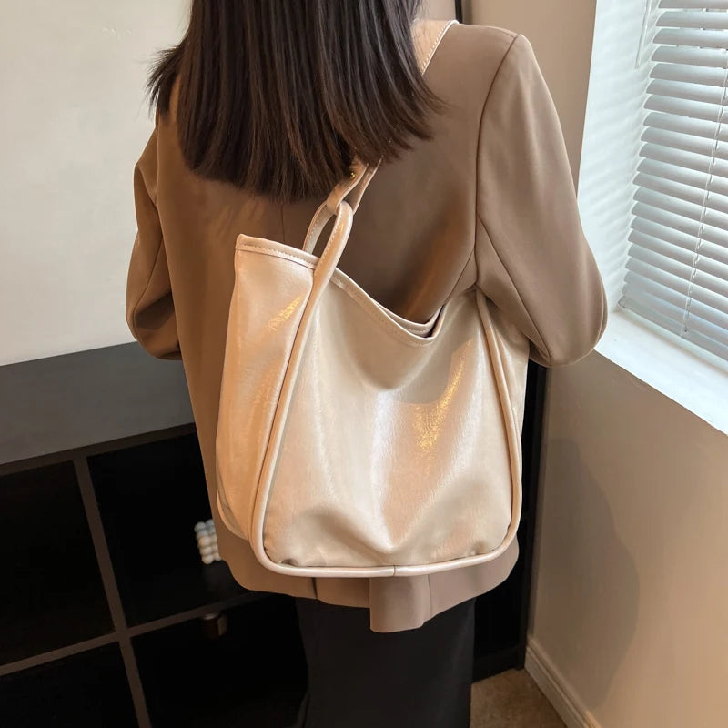 LEFTSIDE Vintage Designers Big PU Leather Women Tote Handbags