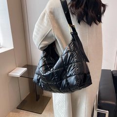 LEFTSIDE Winter Big Cloth Hobo Bag for Women Shopper Shoulder Side Bag